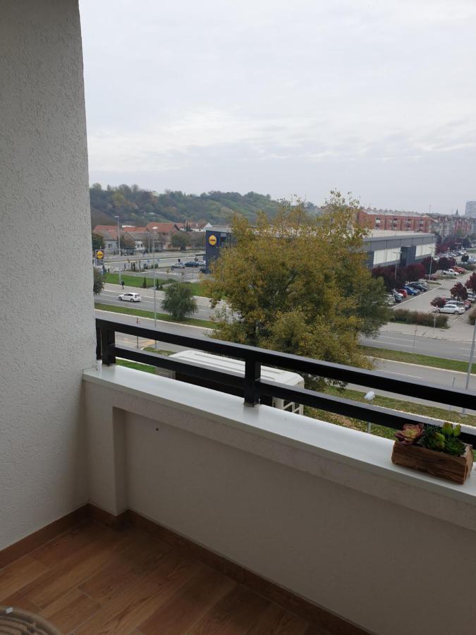 Tito Lux Daire Belgrad Dış mekan fotoğraf